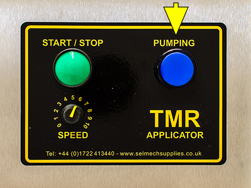 TMR applicator contol panel highlighting the indicator goes out when pumping stops