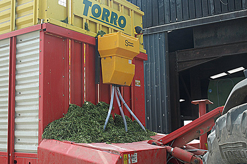 PowderMaster dry additive applicator